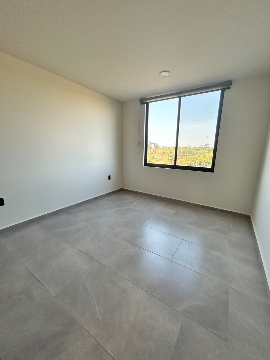 8 de 25: HABITACIÓN 1