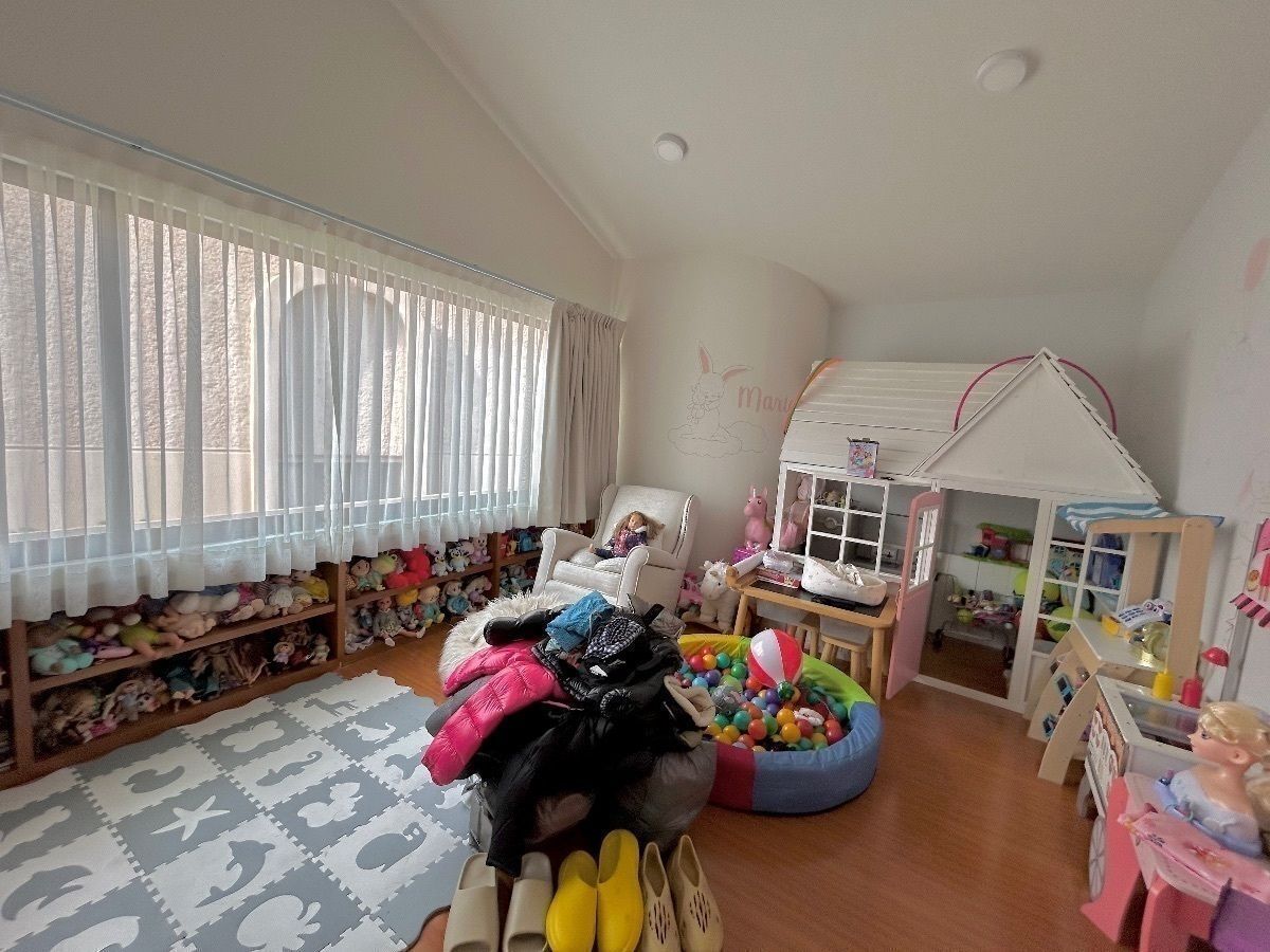 8 of 33: Recámara secundaria