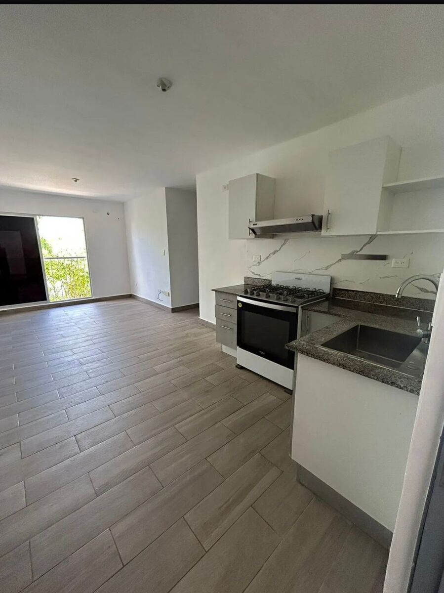Apartamento en Pueblo Bávaro, Punta Cana, foto 2 de 16