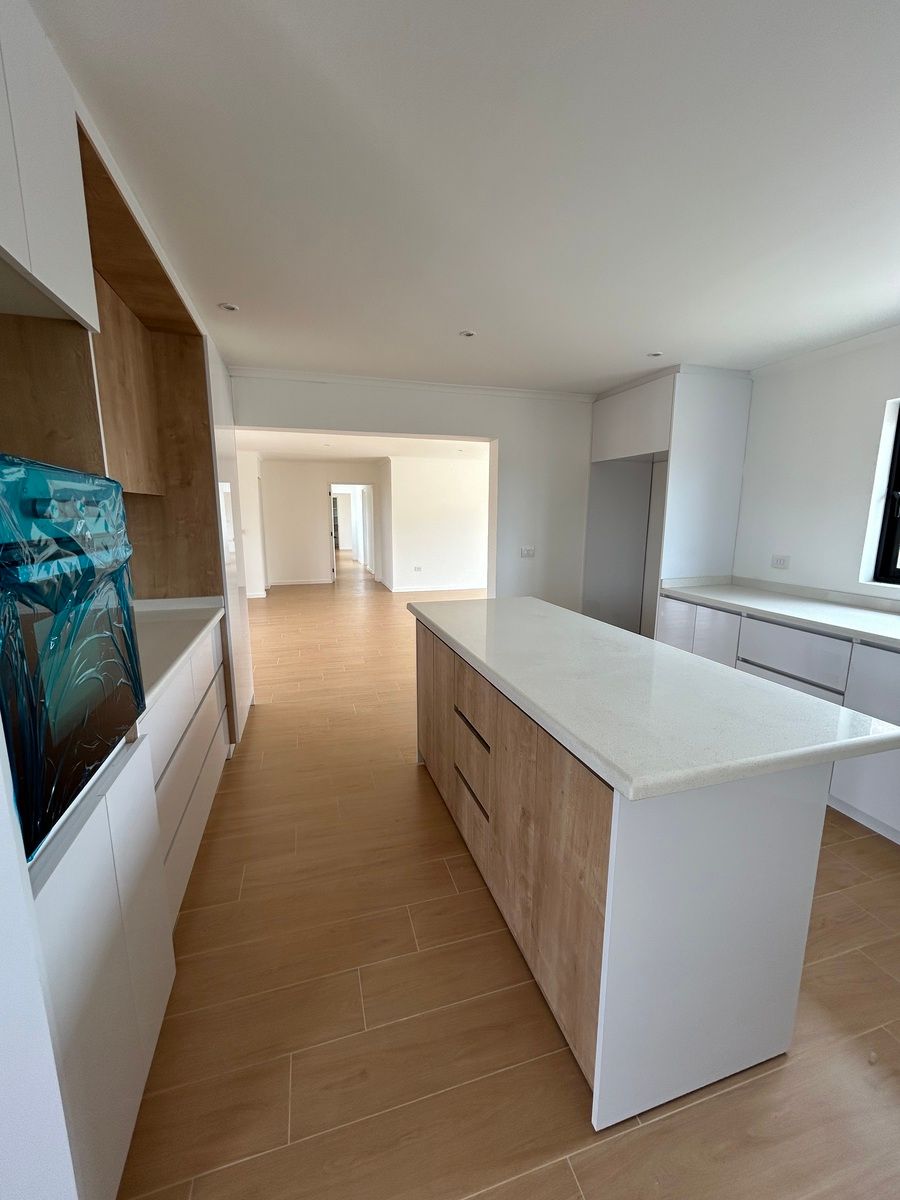 9 de 26: Cocina con isla desplazable con ruedas