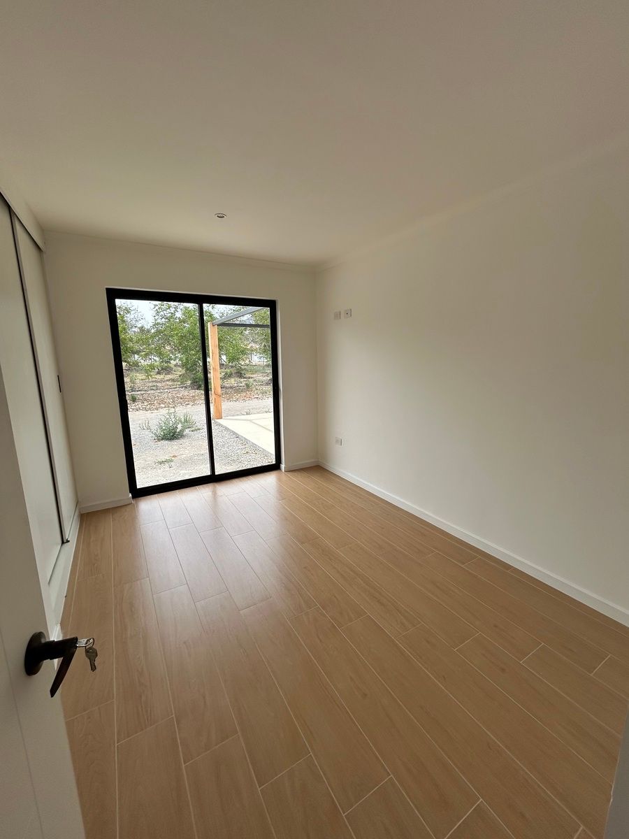 23 de 26: Dormitorio 1