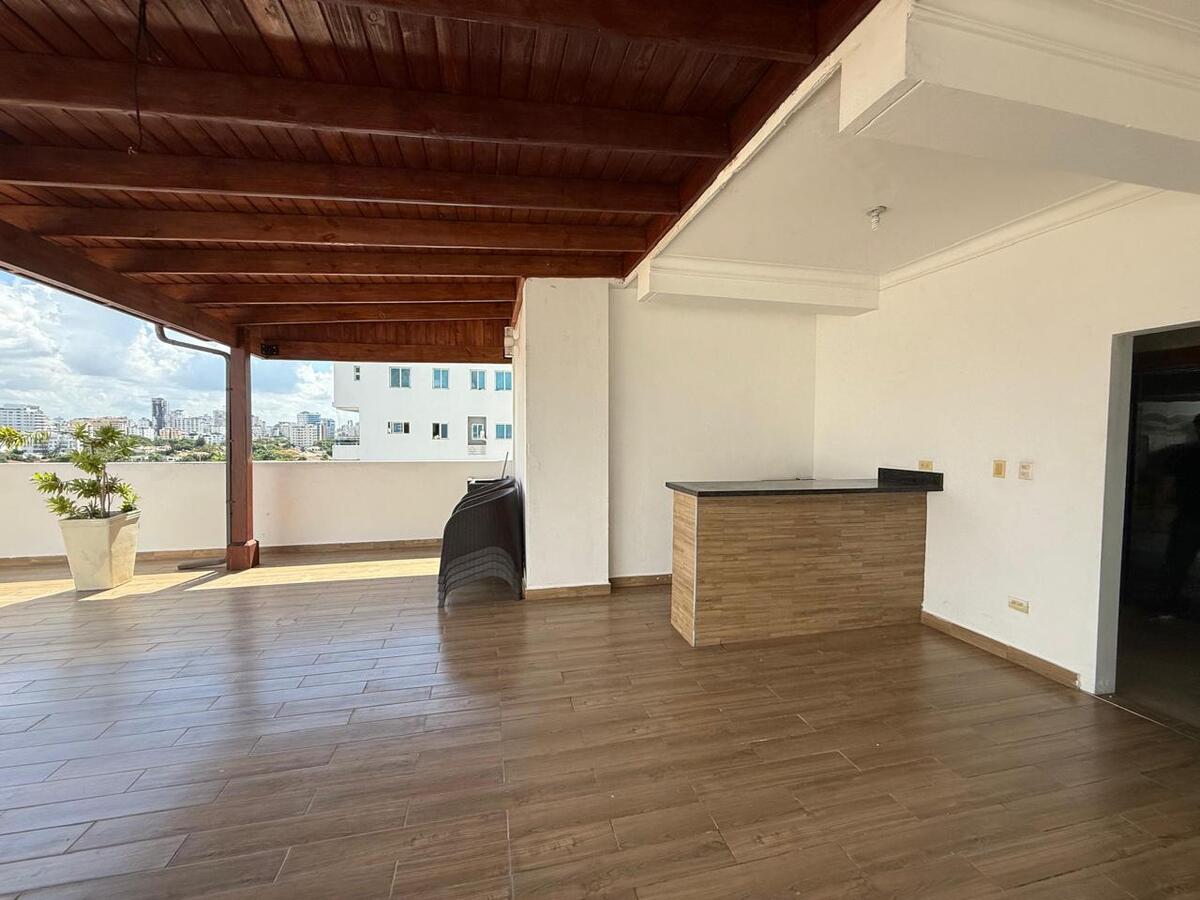 15 de 17: Area Comun