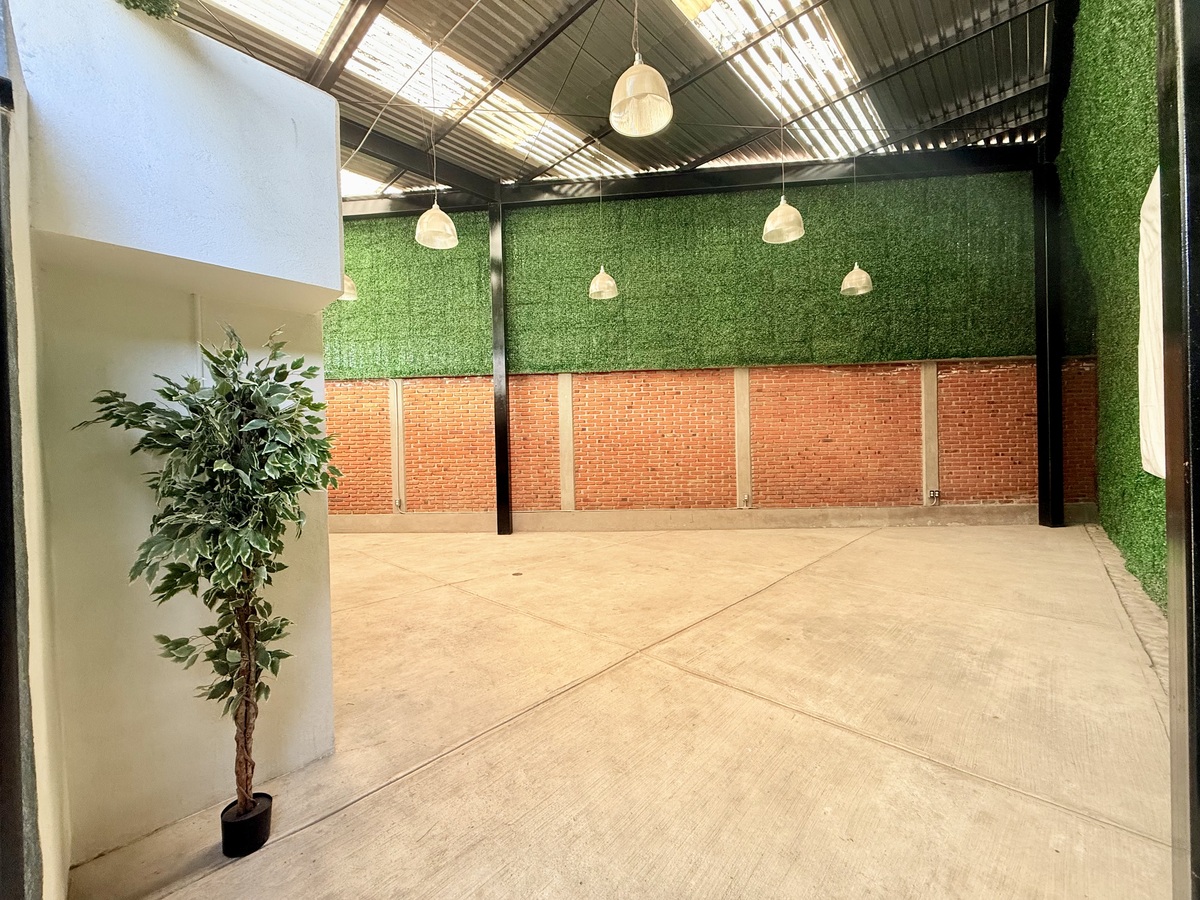 5 de 44: Salón de eventos