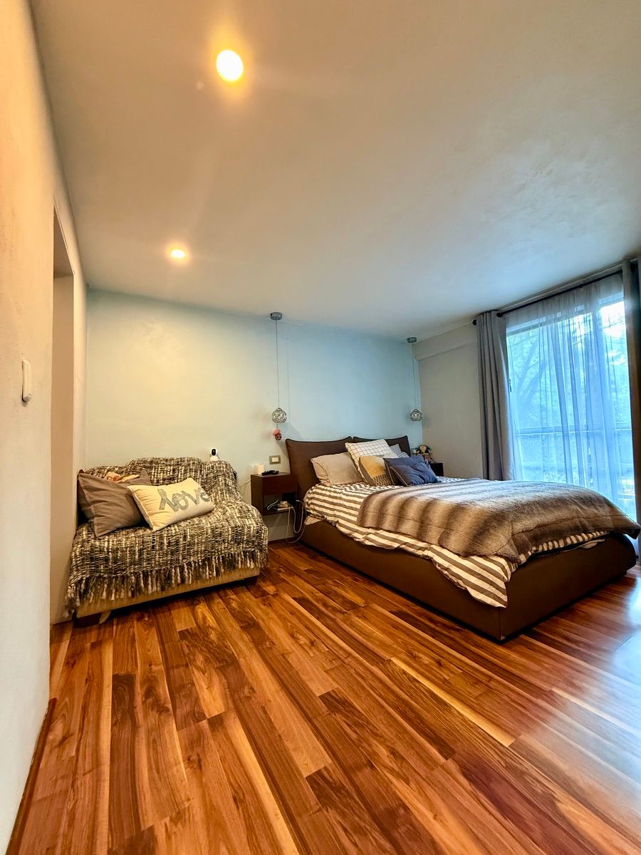 35 of 48: Recámara principal