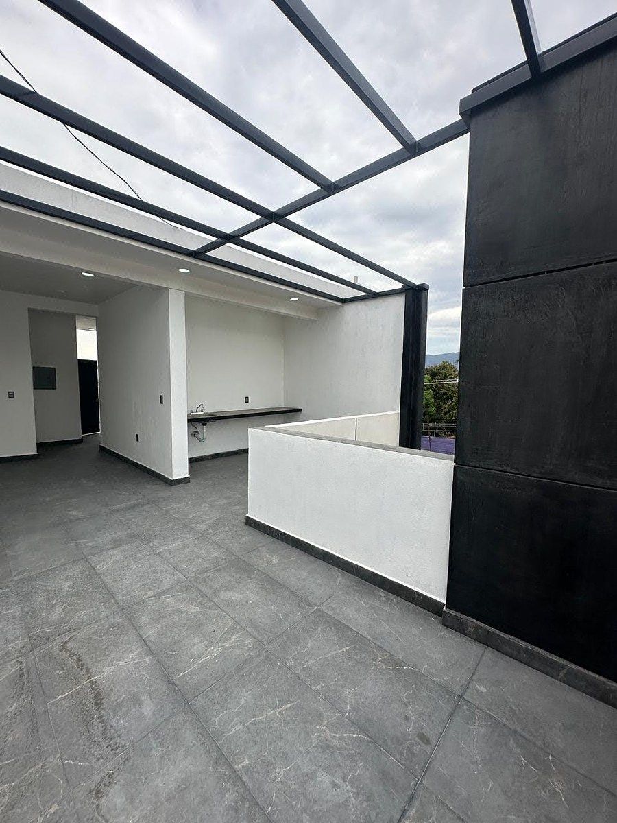 Roof, foto 14 de 14