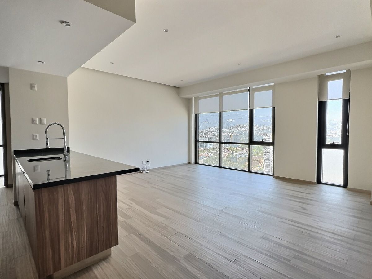 3 de 11: Cocina abierta con desayunador