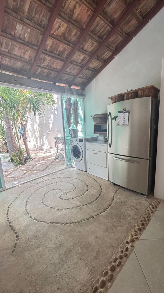 29 de 37: lavanderia y cocina