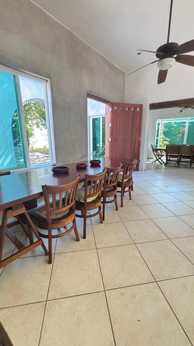 31 de 37: área de comedores