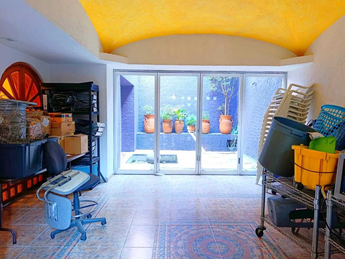 9 de 38: Salón de juegos