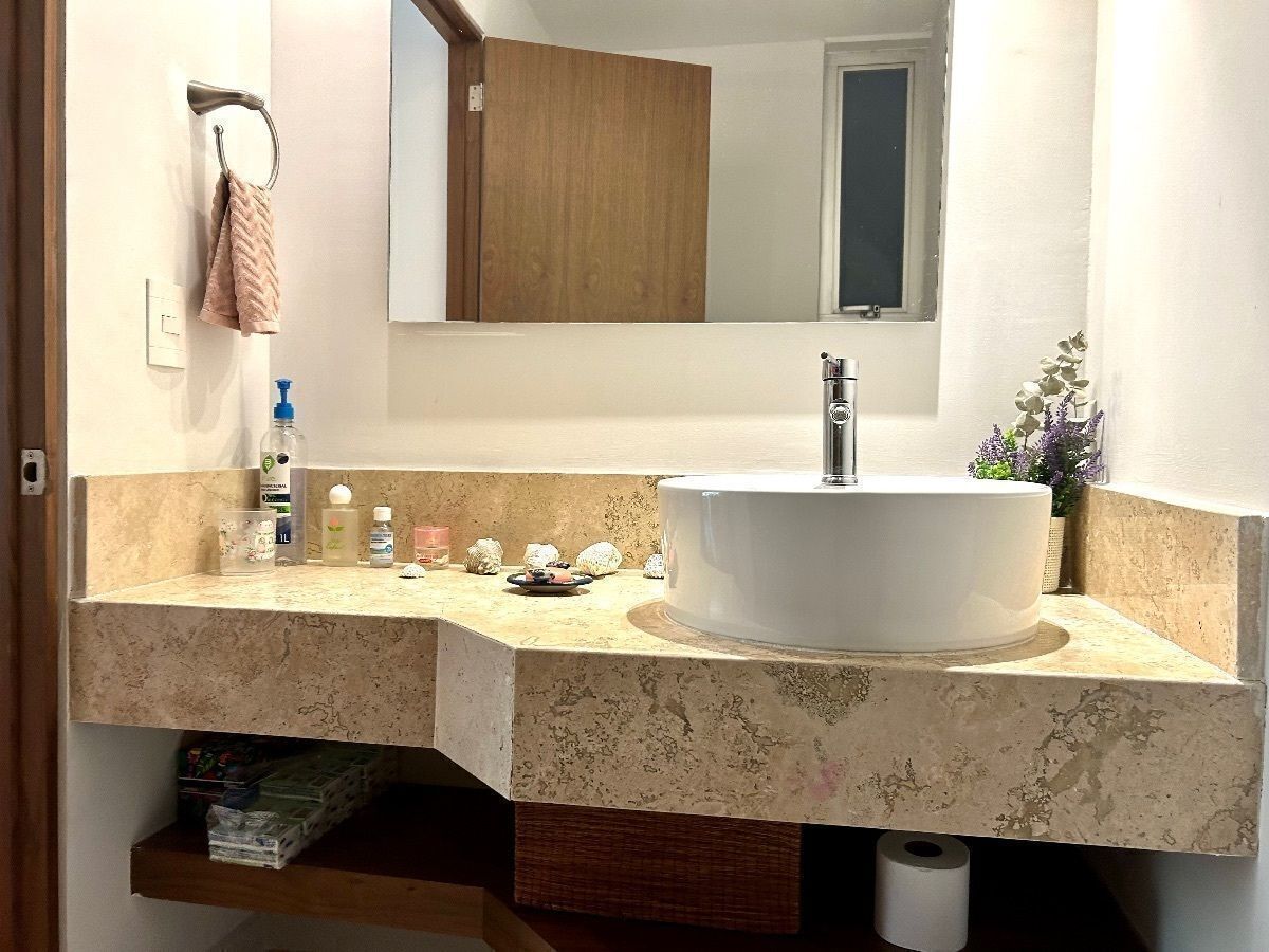 Medio baño, foto 22 de 30