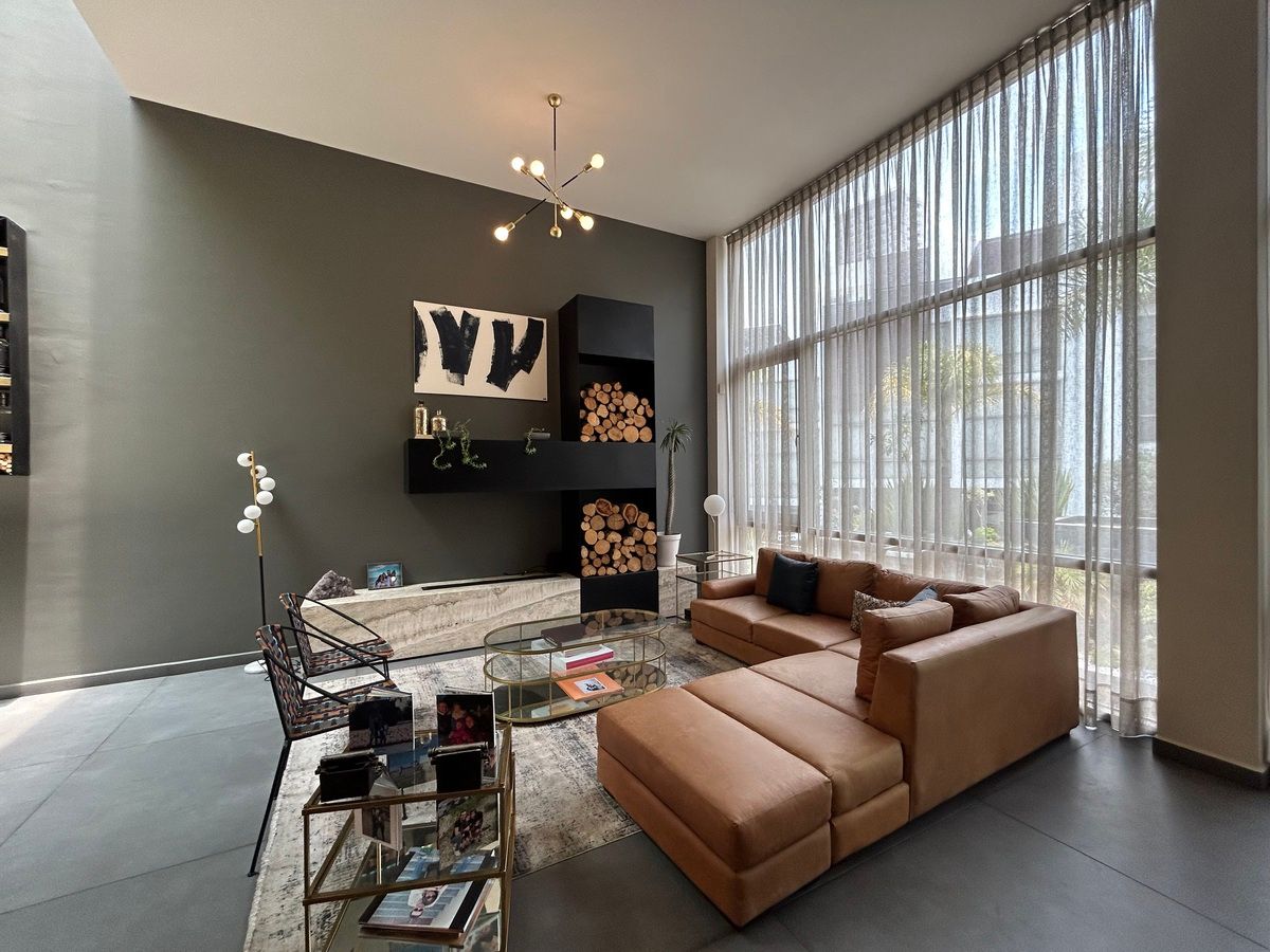 4 de 15: Amplia Sala