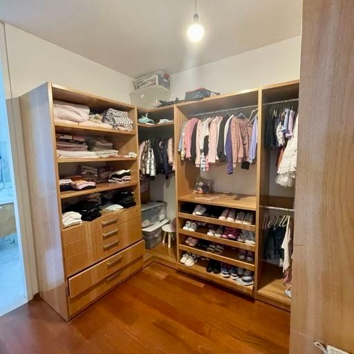 11 de 15: Vestidor recámara principal