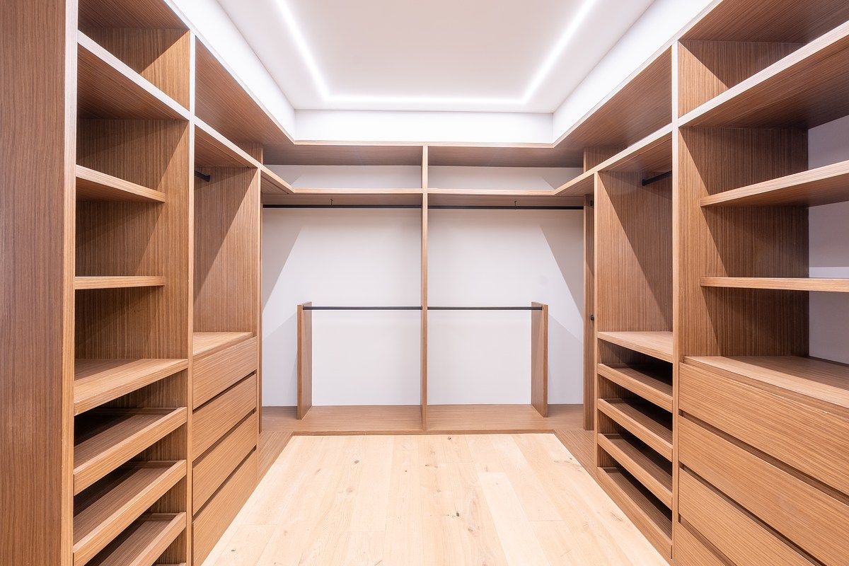 18 de 20: Walk-in closet recámara principal