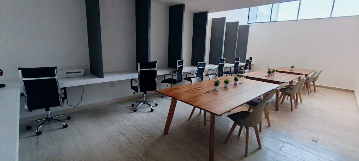 31 of 31: sala de trabajo