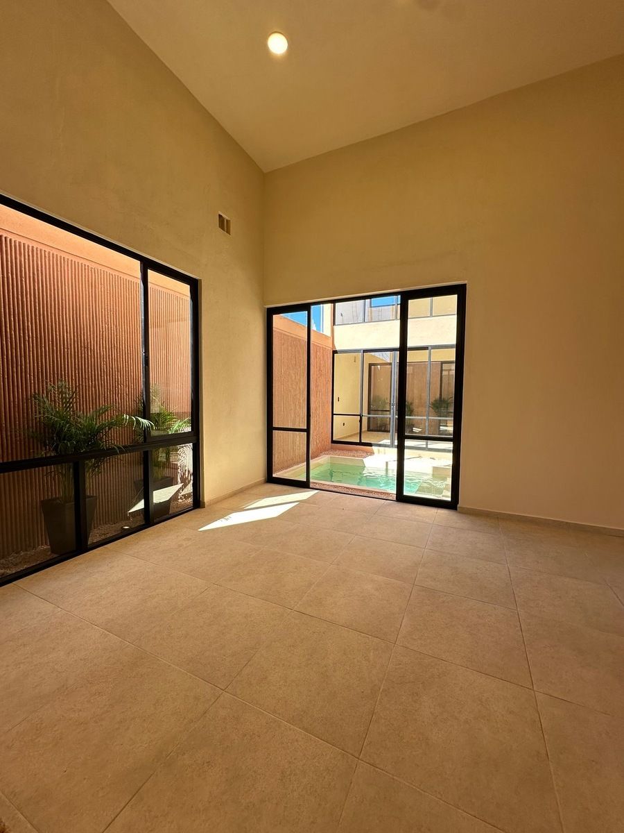 1 de 15: Casa en Venta Merida