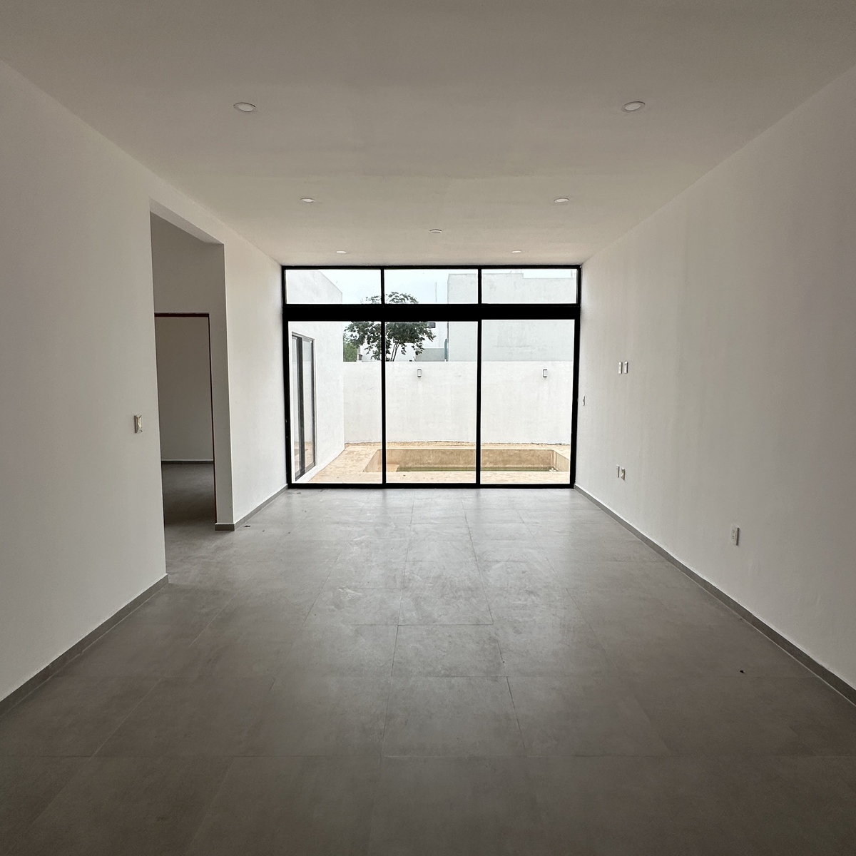 4 de 13: CASA MUESTRA