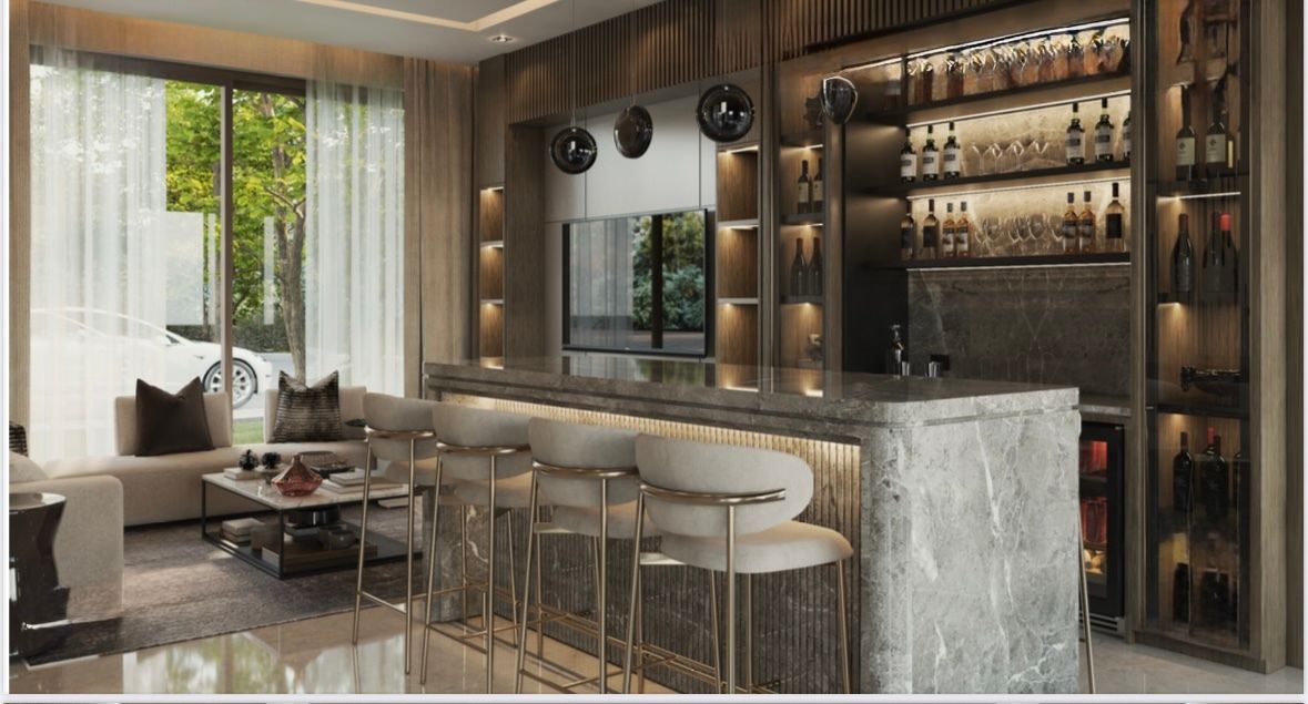 5 of 14: Bar/ Family