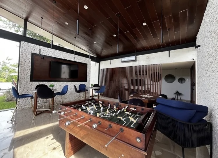 23 of 27: Amenidades de la Privada