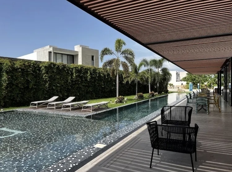 19 of 27: Amenidades de la Privada