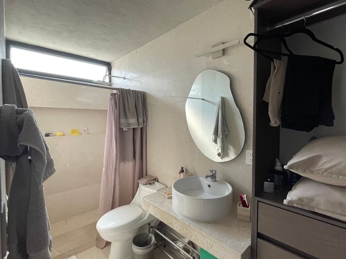 14 de 21: Baño Recamara Principal