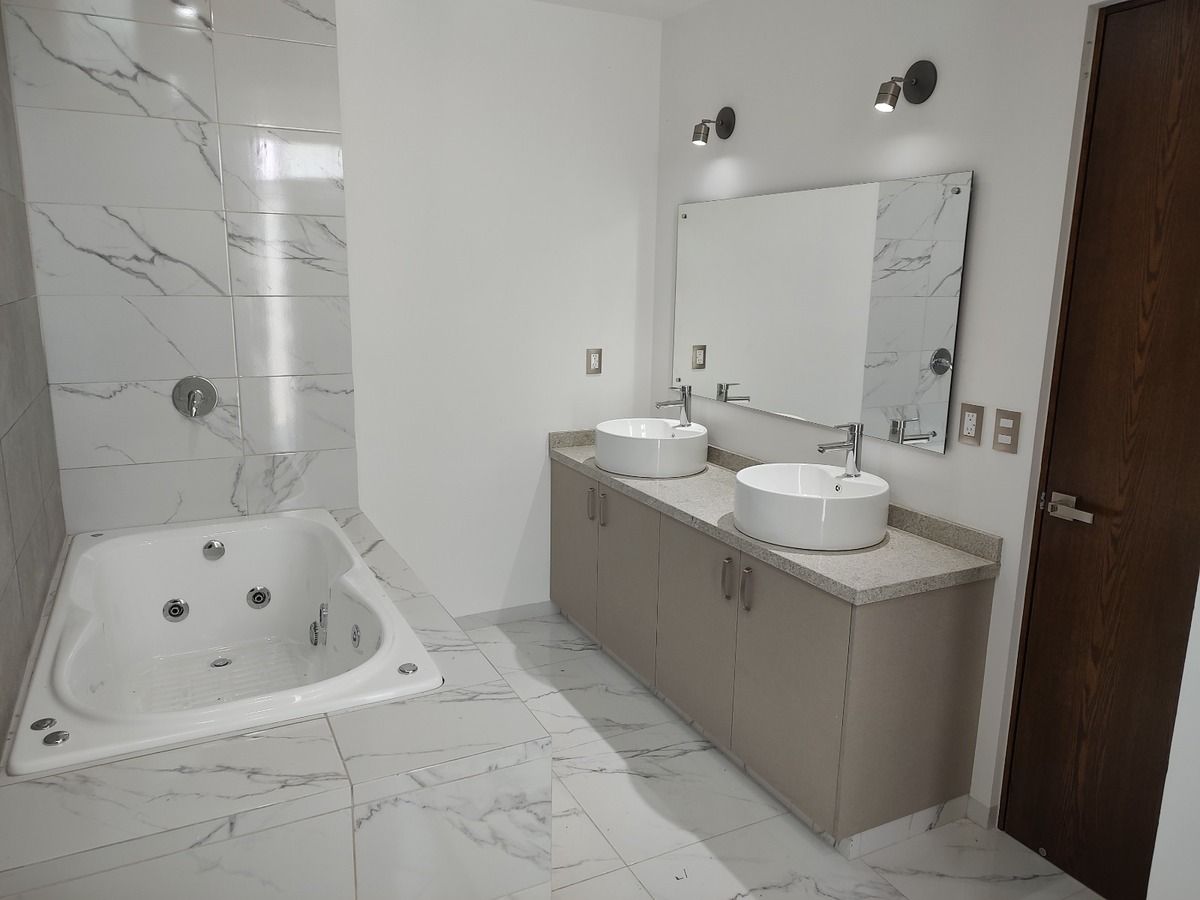 Casa en Lomas de Juriquilla, Querétaro, foto 4 de 30