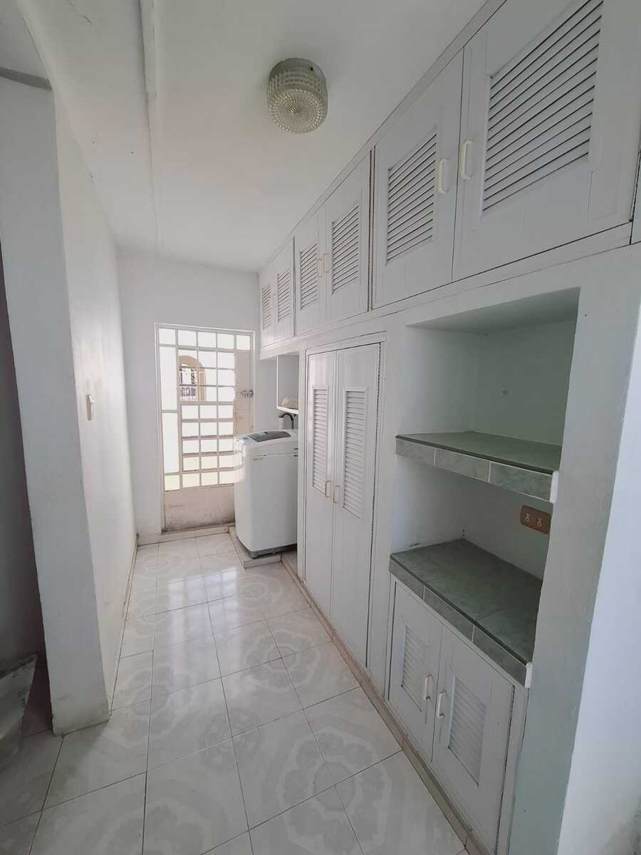 5 of 13: area de lavado