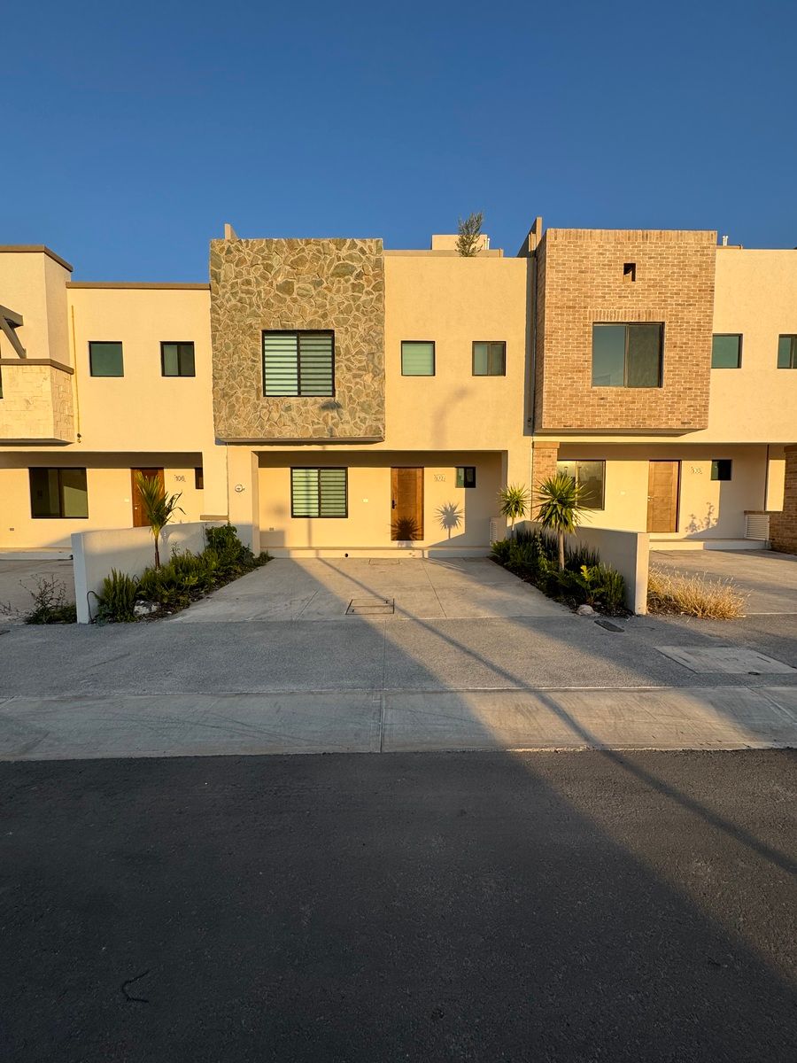 Casa nova com 3 quartos e jardim de 31 m² na La Vista Residencial, foto 1 de 23