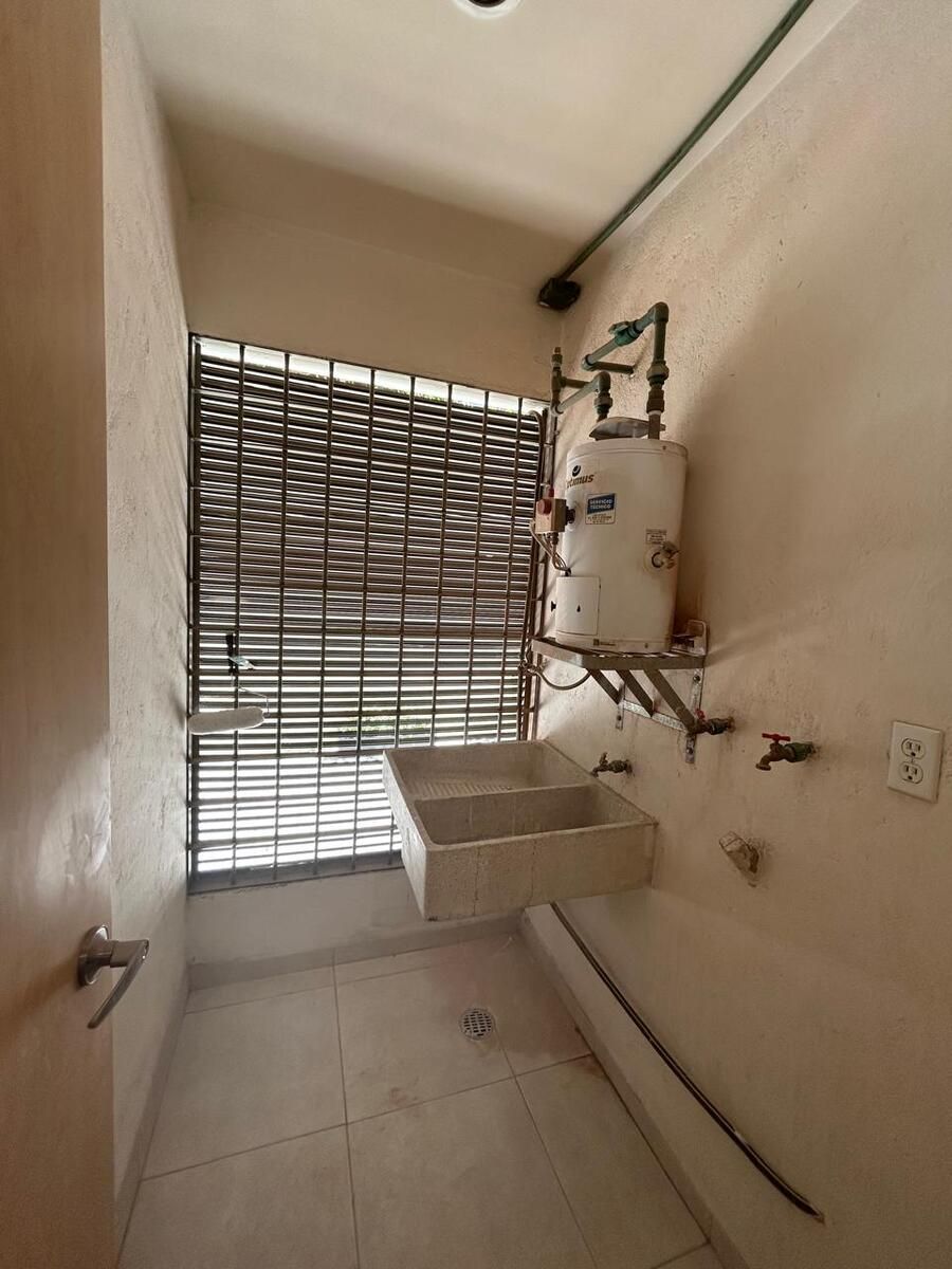 16 de 18: Área de Lavado