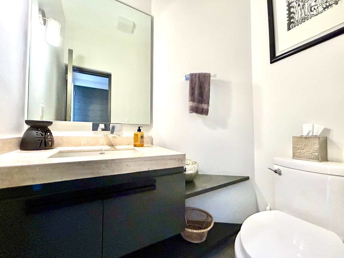 6 de 20: Medio baño