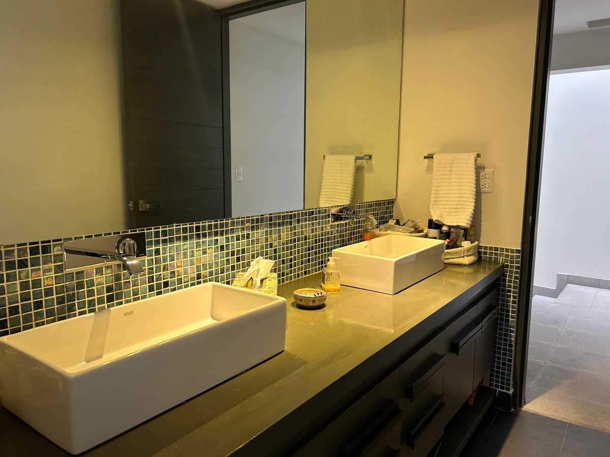 12 de 20: baño recámara principal