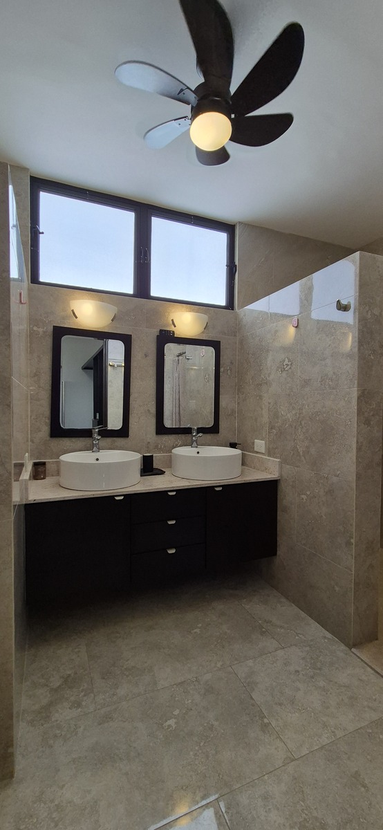 22 de 33: BAÑO REC PRINCIPAL