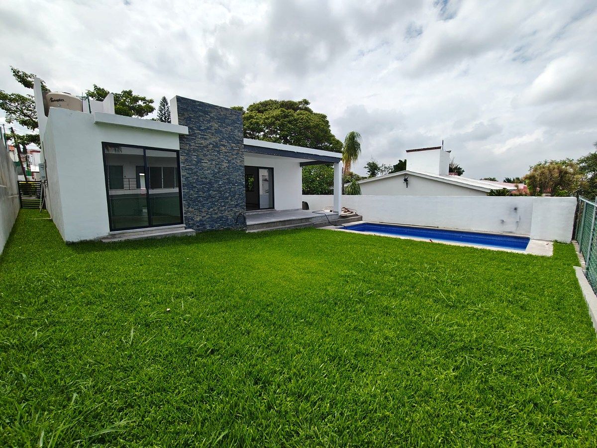 House in Lomas de Cocoyoc, Atlatlahucan, photo 2 of 11