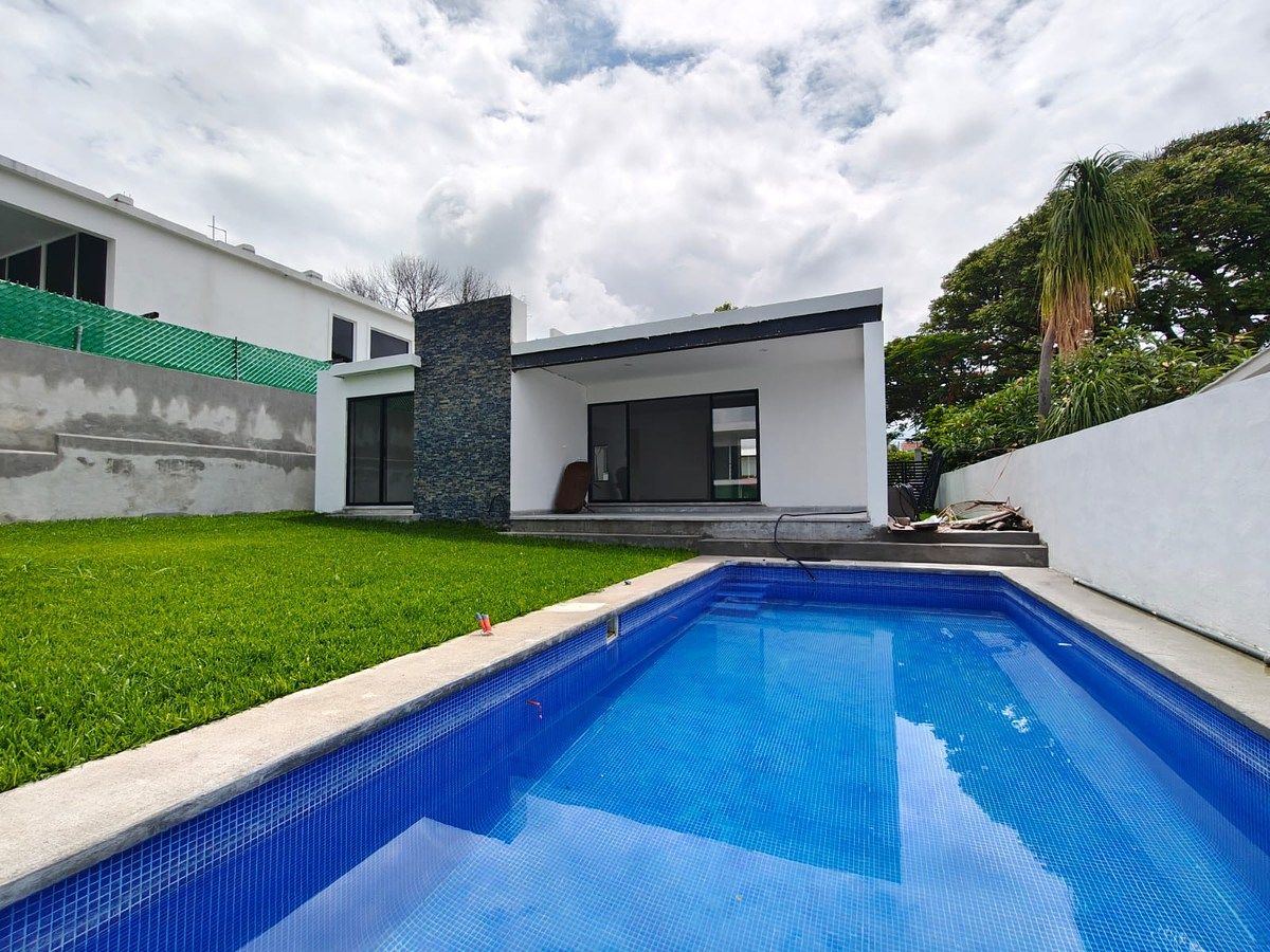 House in Lomas de Cocoyoc, Atlatlahucan, photo 3 of 11