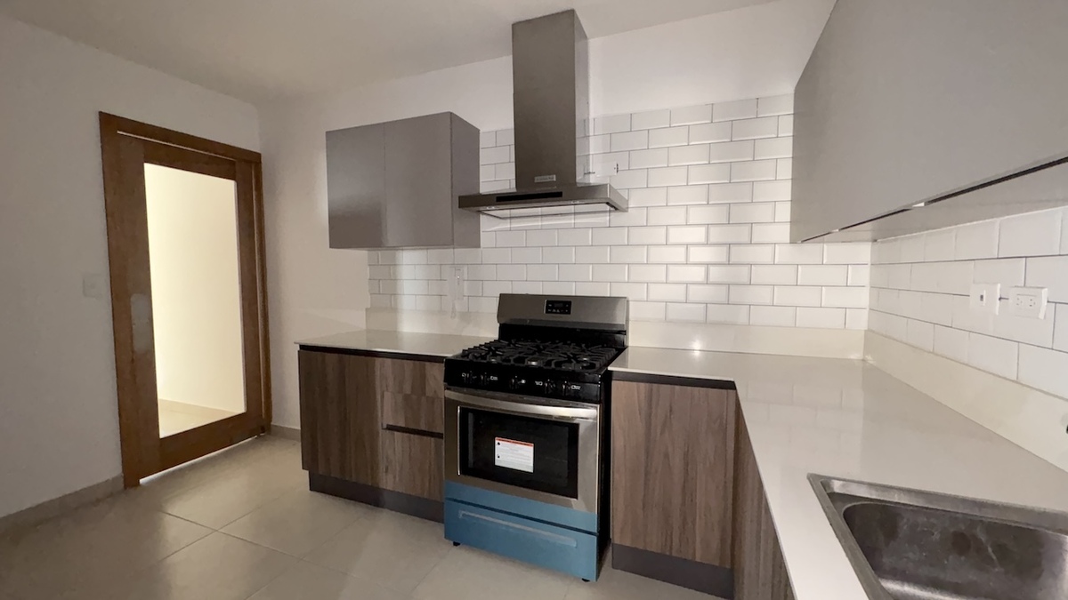 8 de 26: Sistema de extracción hacia el exterior