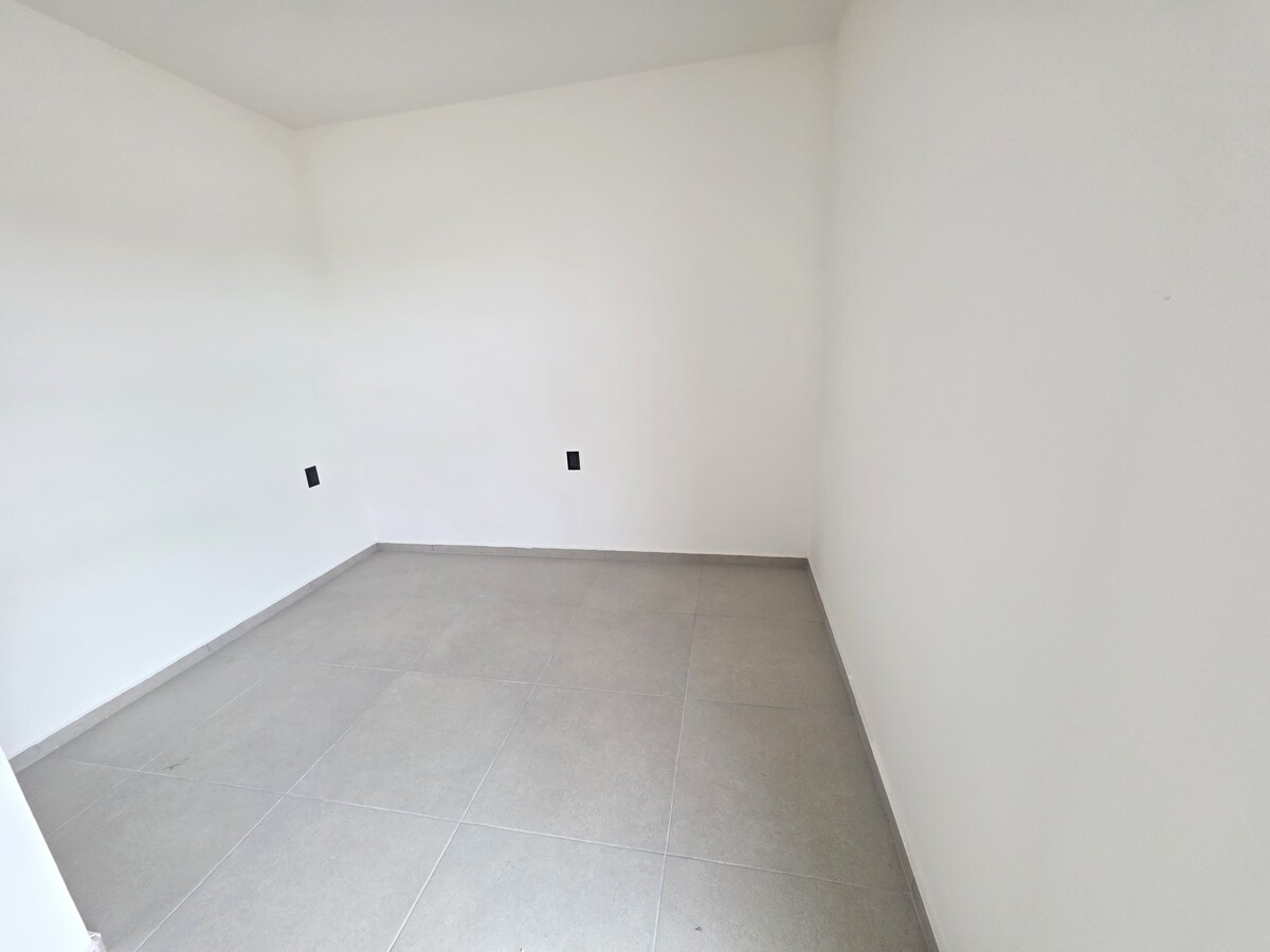 6 de 29: Habitacion en planta baja