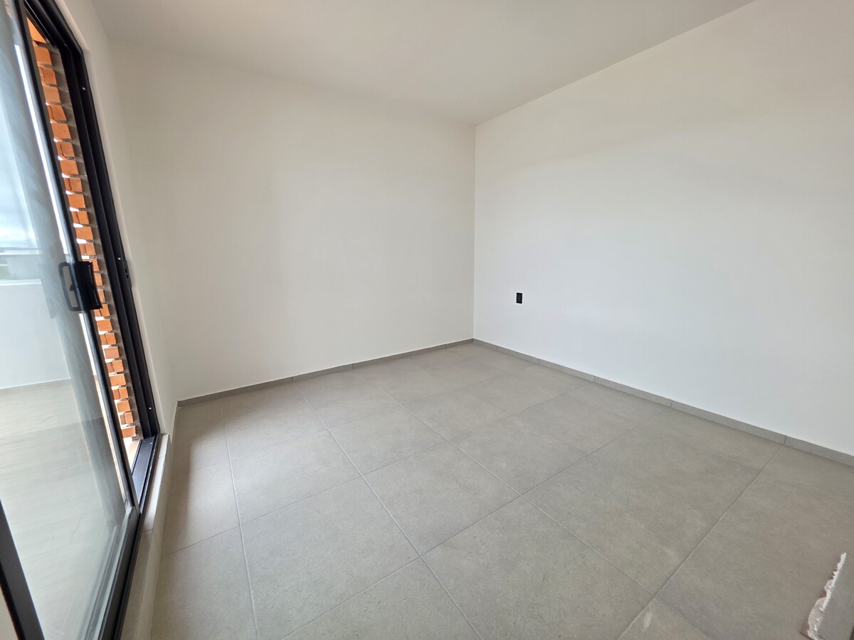 22 de 29: Área flex en roof