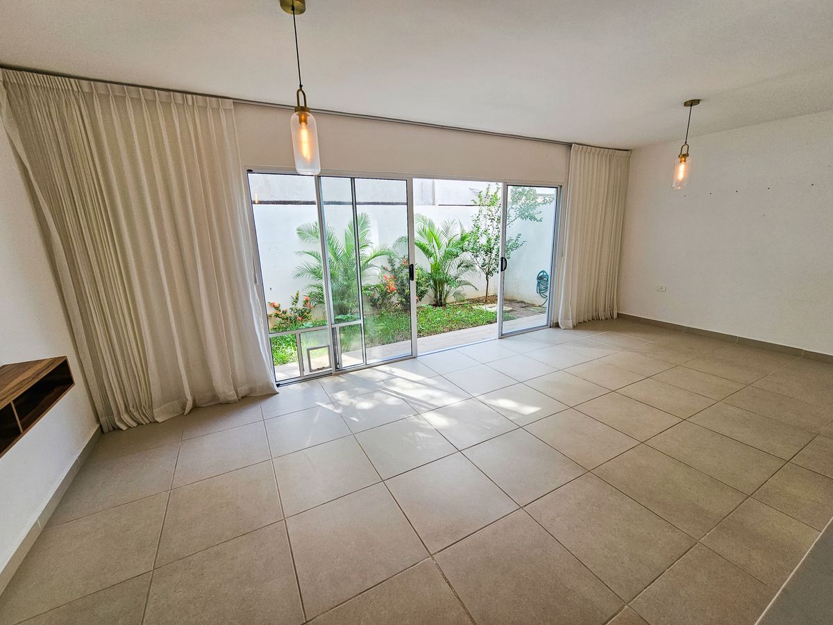 6 de 22: Sala comedor