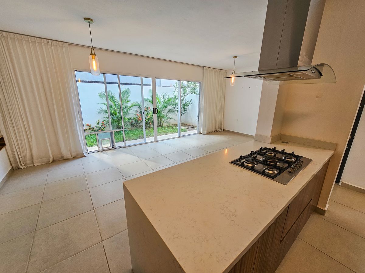 8 de 22: Cocina vista a Sala