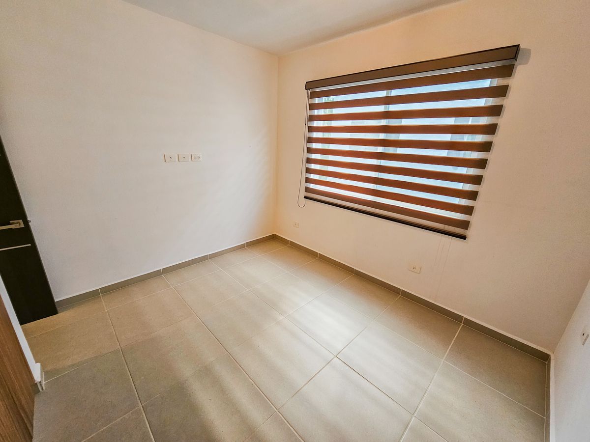 20 de 22: Recámara 3