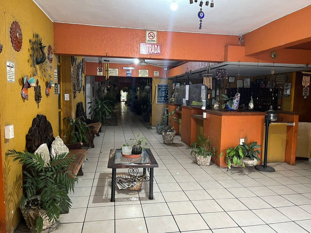 ¡¡ATENCIÓN INVERSIONISTAS!! HOTEL EN VENTA EN ZONA CENTRO DE LA CIUDAD - foto 2