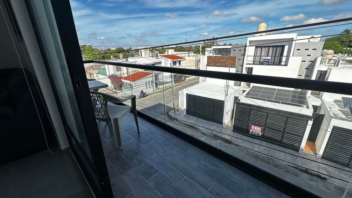 3 de 27: BALCON TERRAZA