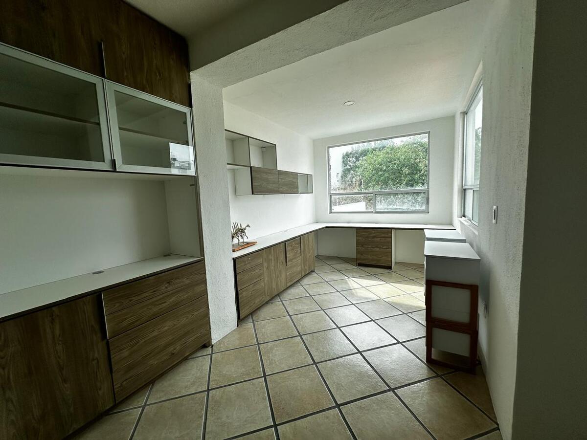 20 de 21: Recámara secundaria 2