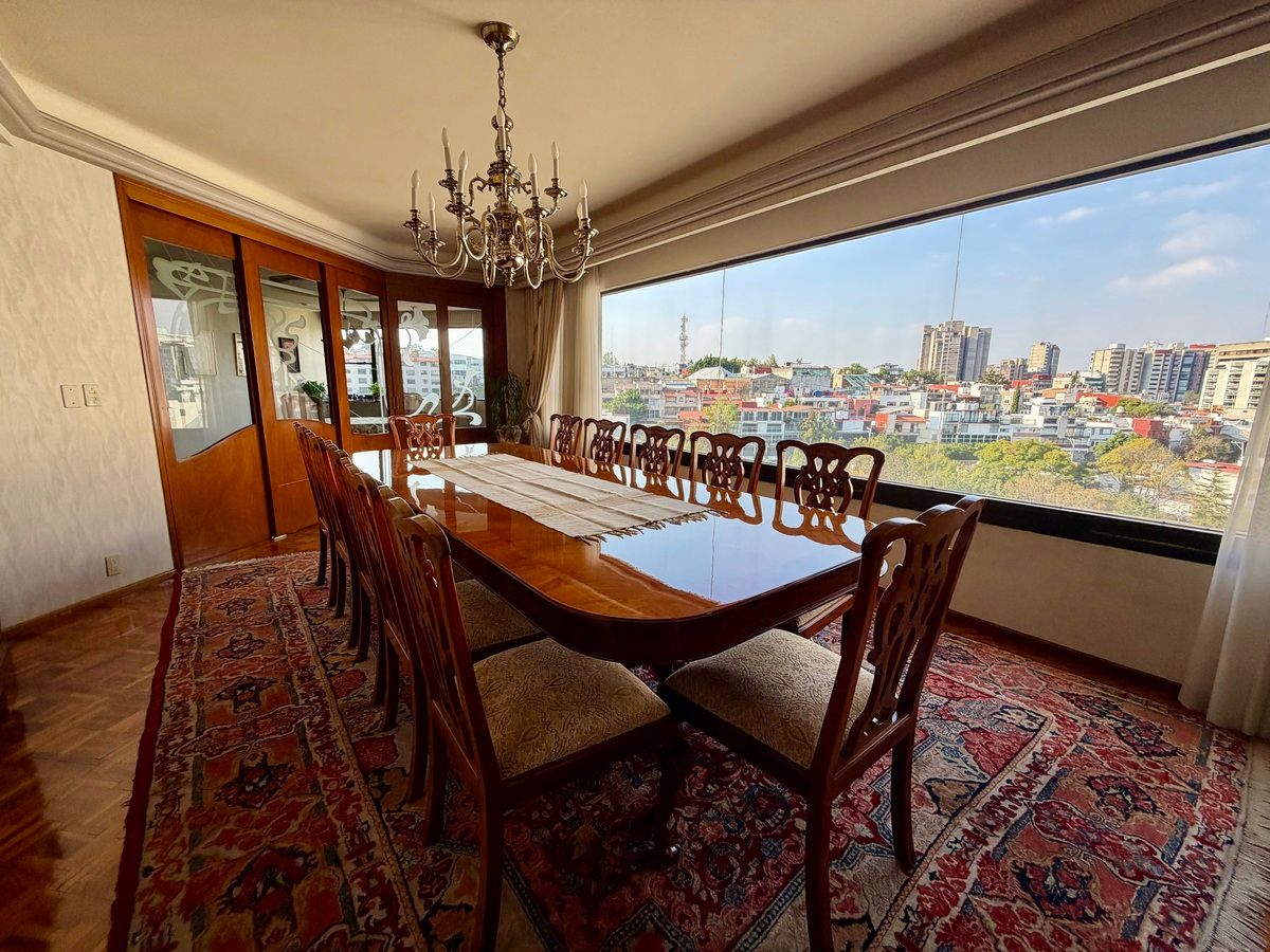 1 de 24: Comedor con vista panorámica