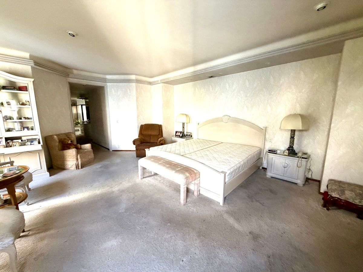 11 de 24: Recámara principal