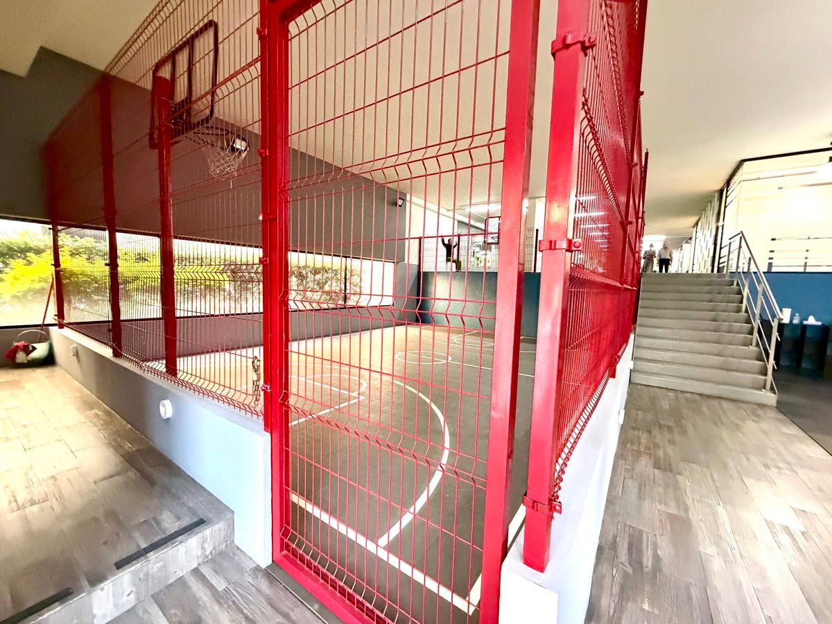 18 de 24: Cancha de basquetbol