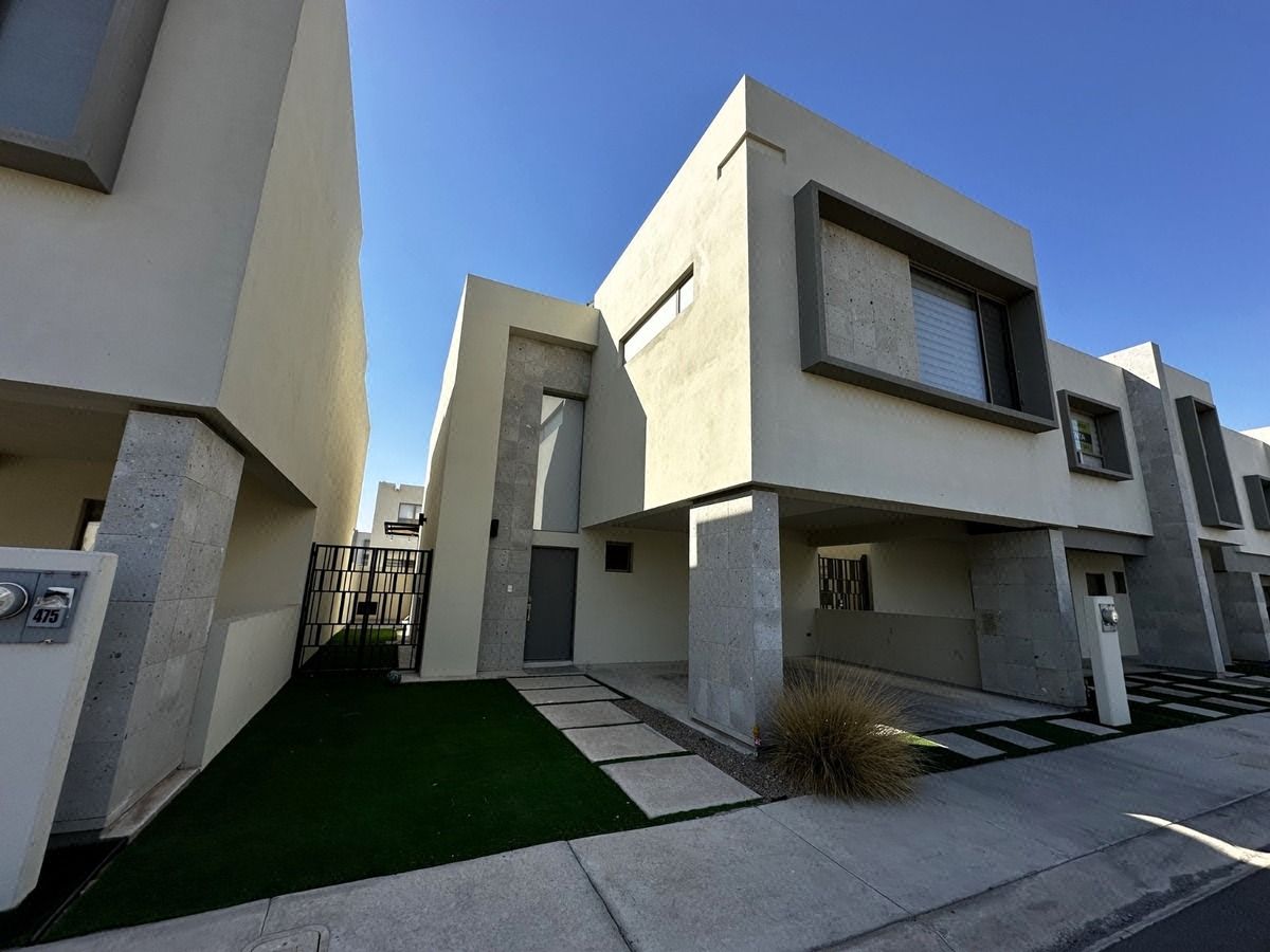 Se vende o renta casa en Córsica Residencial! (Mexicali, B.C)