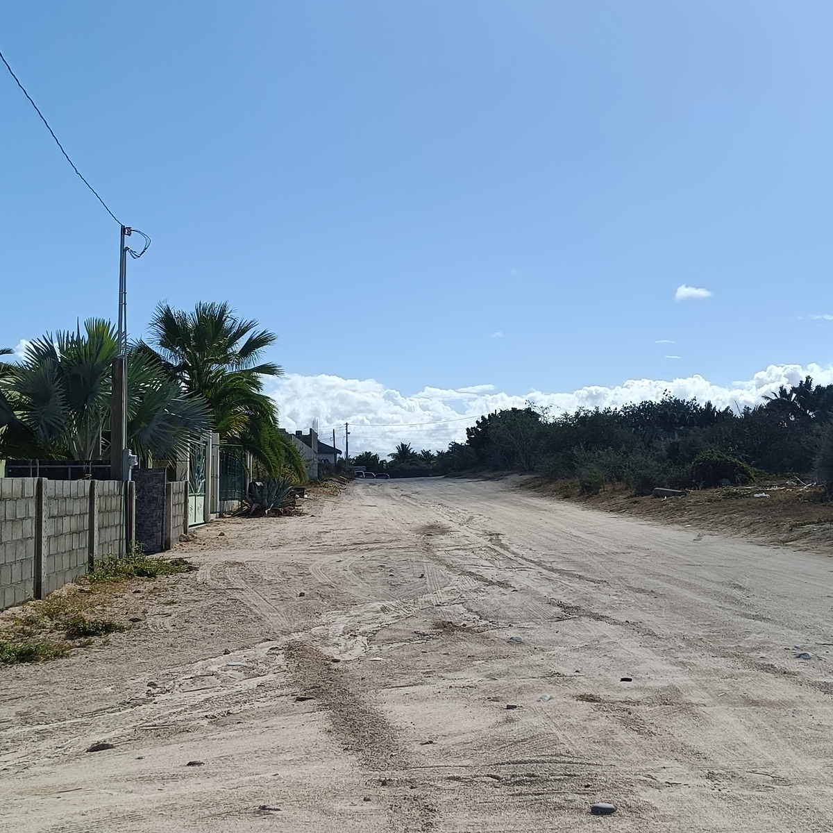 3 of 9: Terreno en esquina