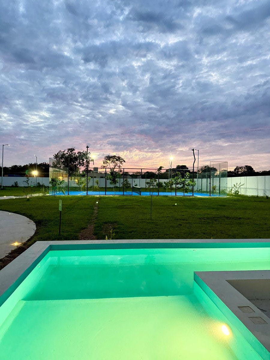 Terreno en venta privada con campo de golf