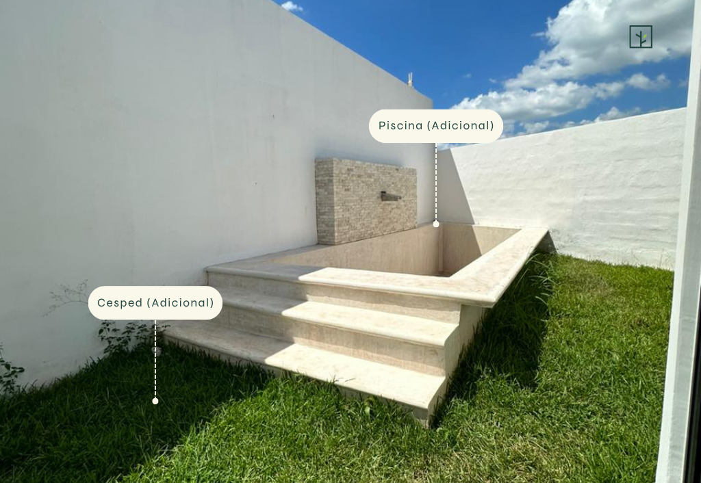 10 de 12: ALBERCA EN PATIO