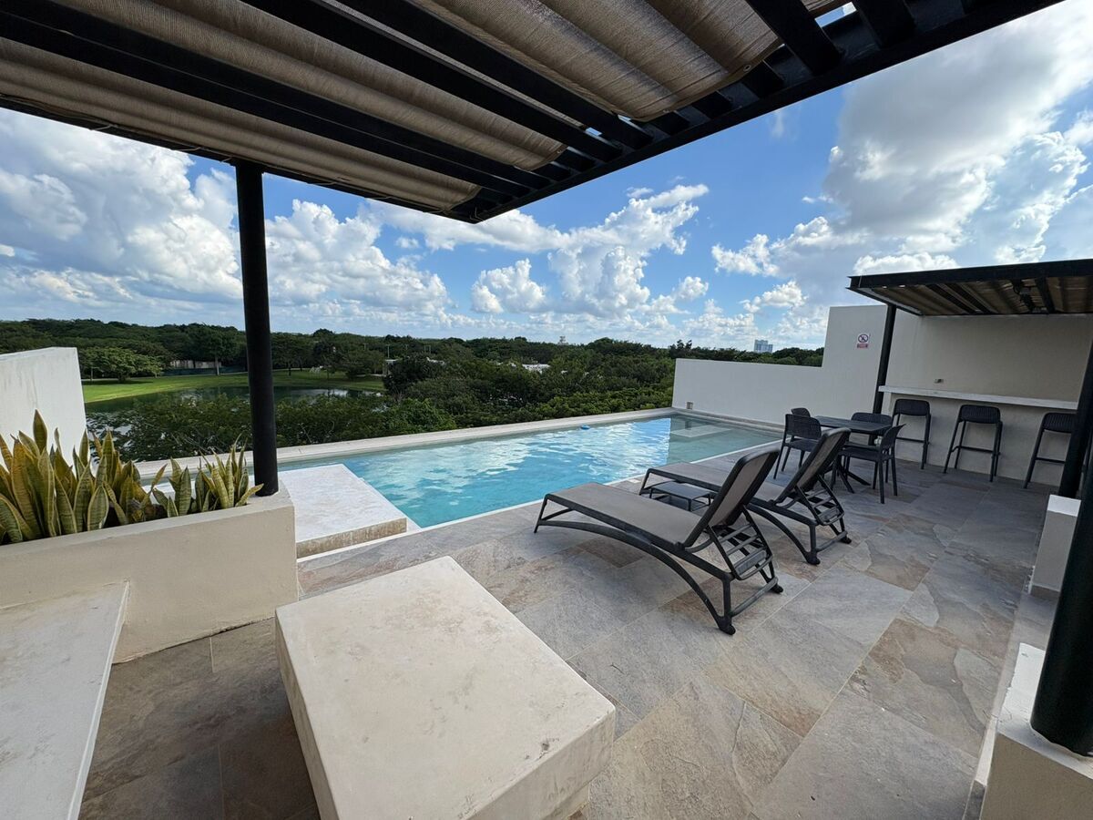 5 de 49: Departamento en Renta Merida